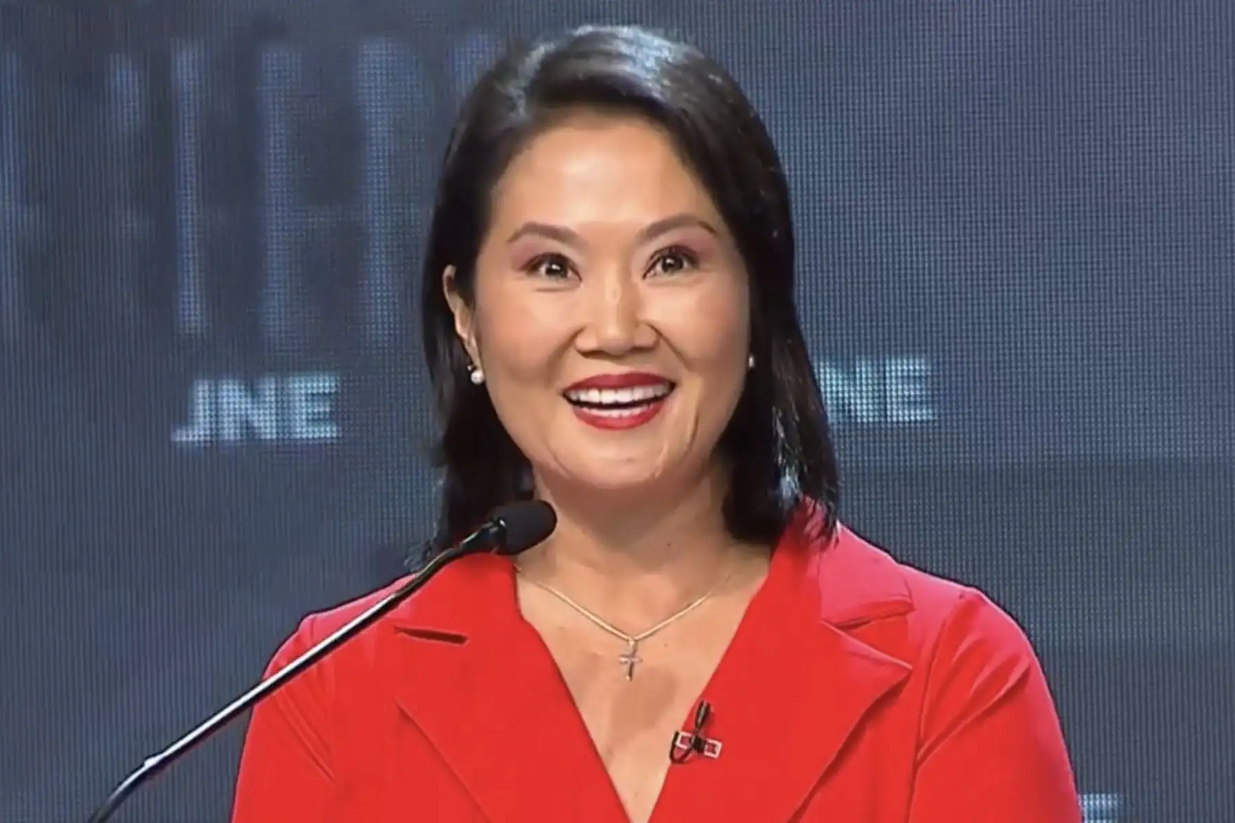 Debate presidencial: Fujimori propone implementar una verdadera revolución educativa