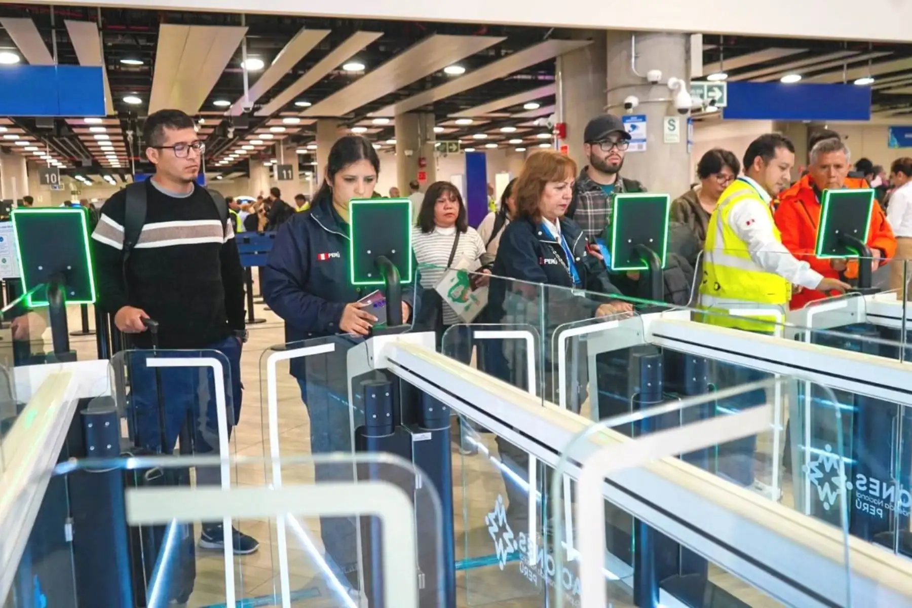 ¿Viajas por Semana Santa? Usa Migracheck y evita colas en el aeropuerto Jorge Chávez