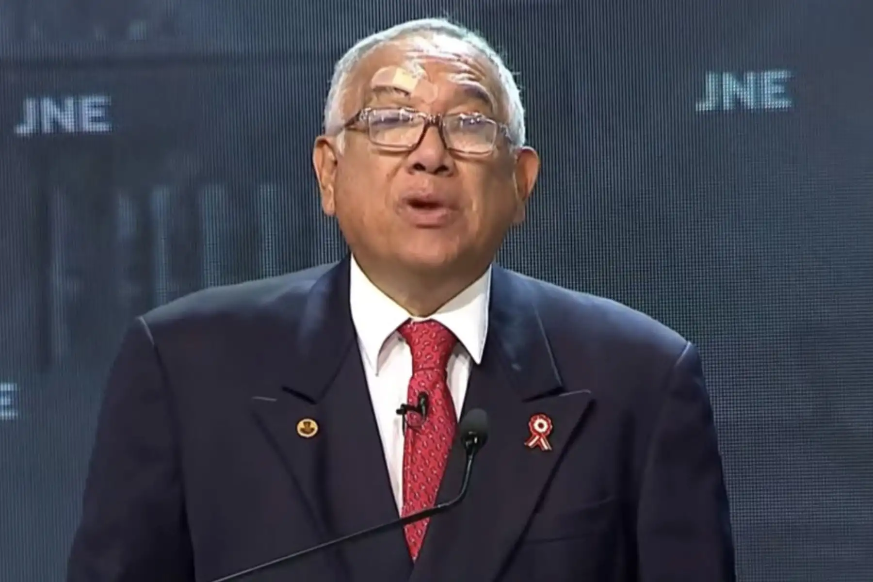 Debate presidencial: Masse plantea llevar internet a todo el país para mejorar educación