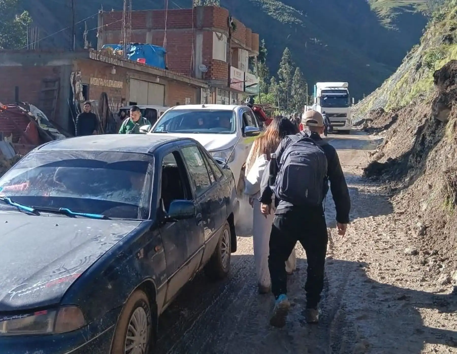 Carretera Central: activación de quebradas bloquea el tránsito en el tramo Pasco - Huánuco