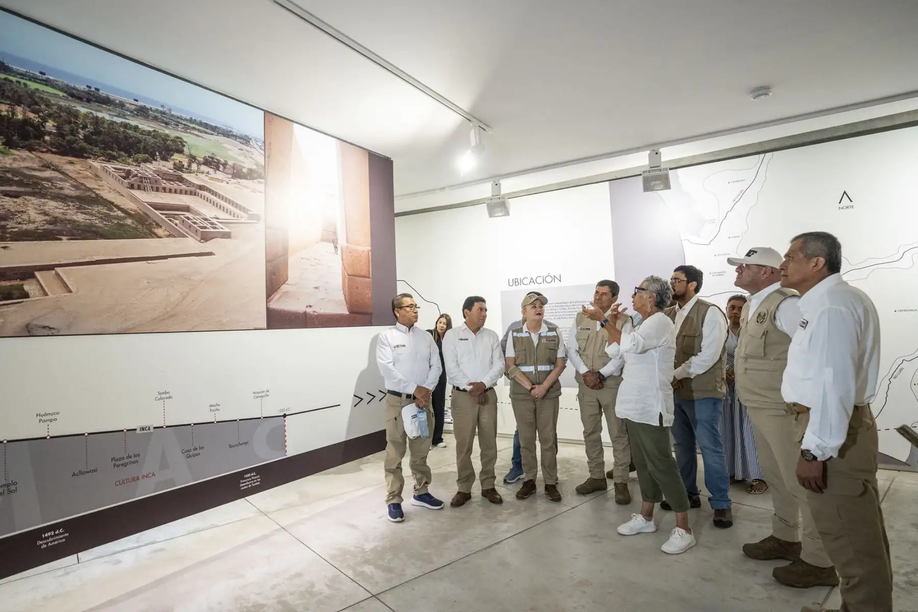 Autoridades recorrieron las instalaciones del Santuario Arqueológico de Pachacámac como parte de las acciones para promover el turismo cultural durante Semana Santa. Fotos: ANDINA/Difusión.