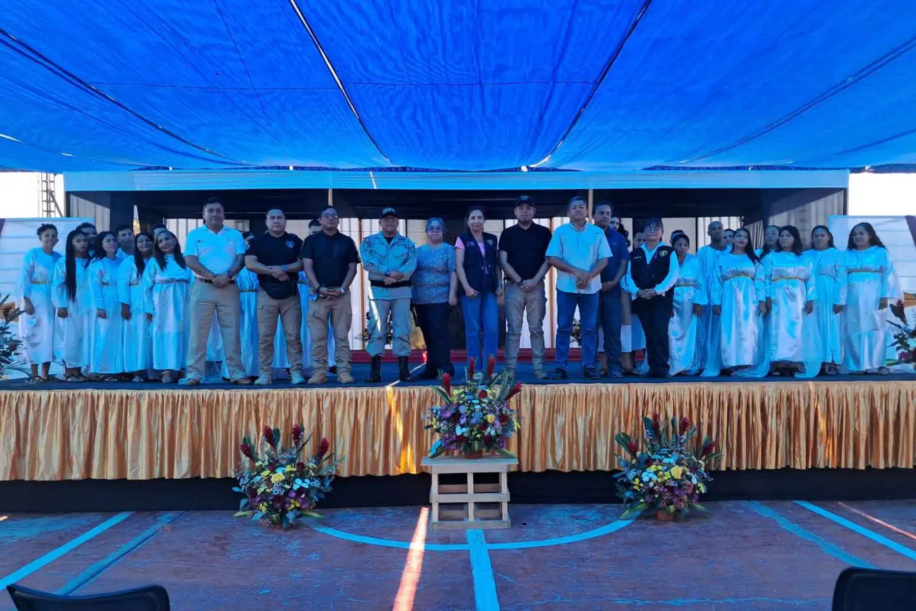 Presentaciones musicales y actividades culturales complementaron las celebraciones religiosas, como parte del proceso de resocialización de los internos. Fotos: ANDINA/Difusión.