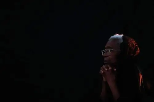 Semana Santa: fieles participan en la tradicional procesión del Cristo Yacente en El Carmen, Chincha