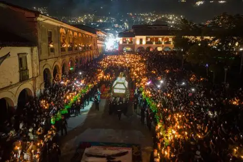 Semana Santa: Ayacucho presente en la procesión del Santo Sepulcro