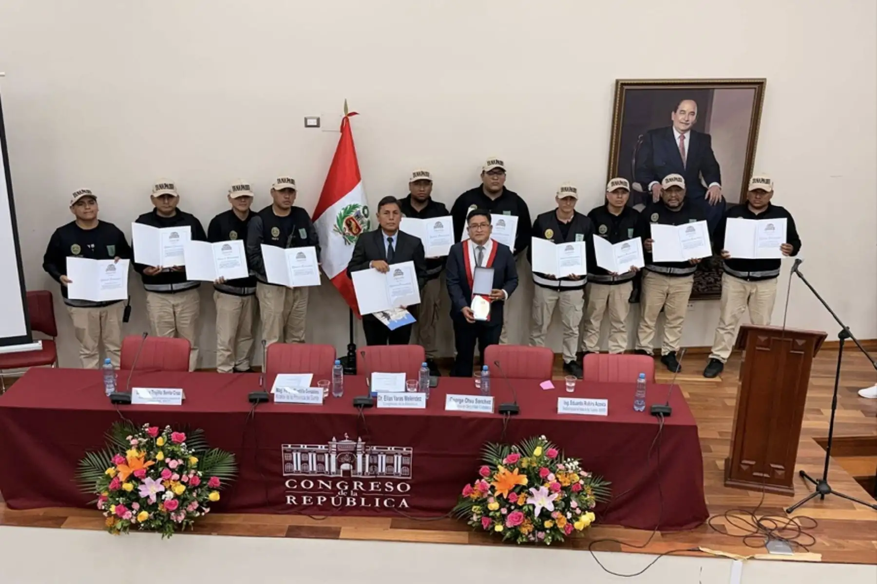 Congreso condecora a municipalidad de Los Olivos por seguridad ciudadana