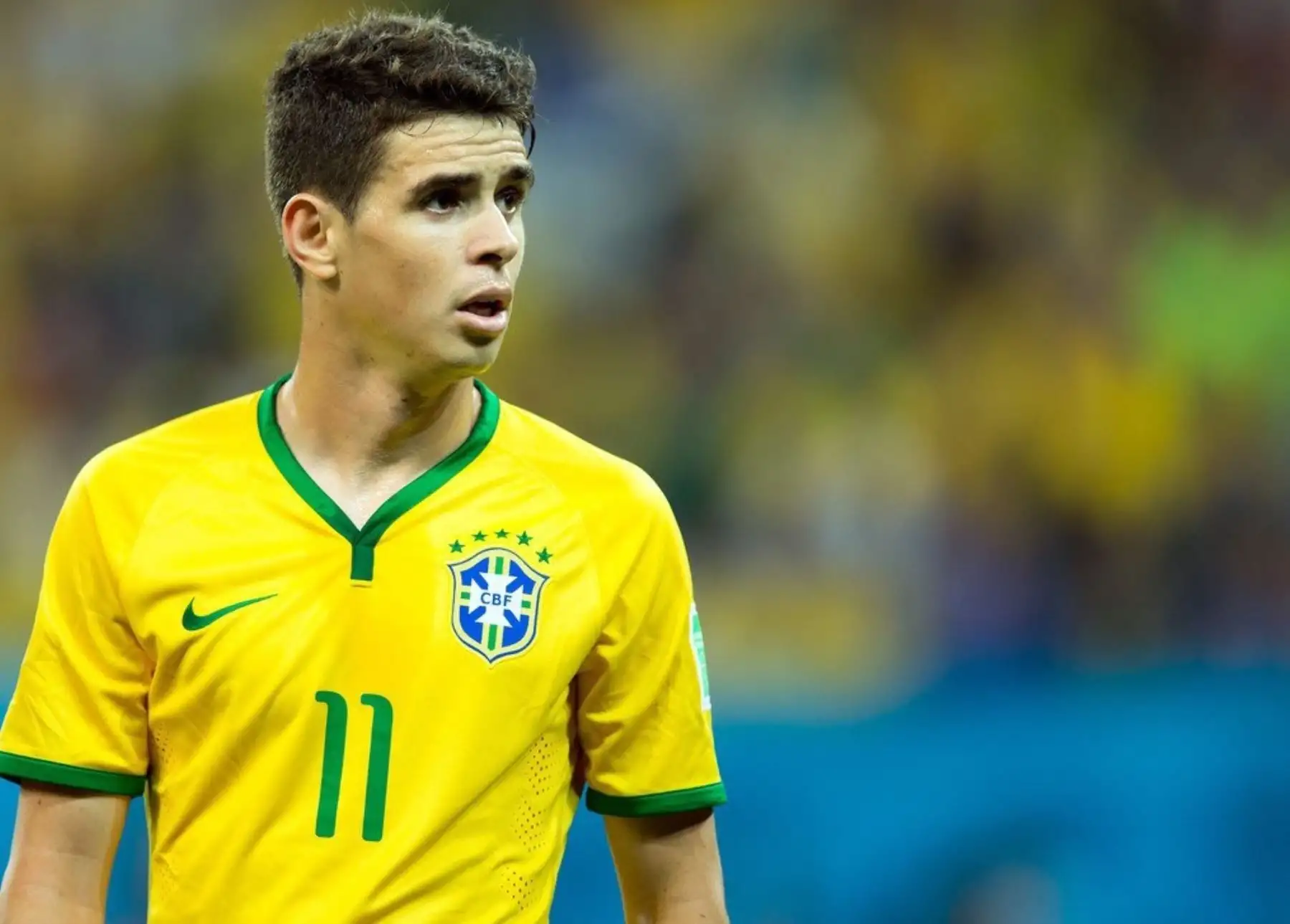 Brasileño Oscar, de 34 años,  se retira del fútbol tras problema cardíaco