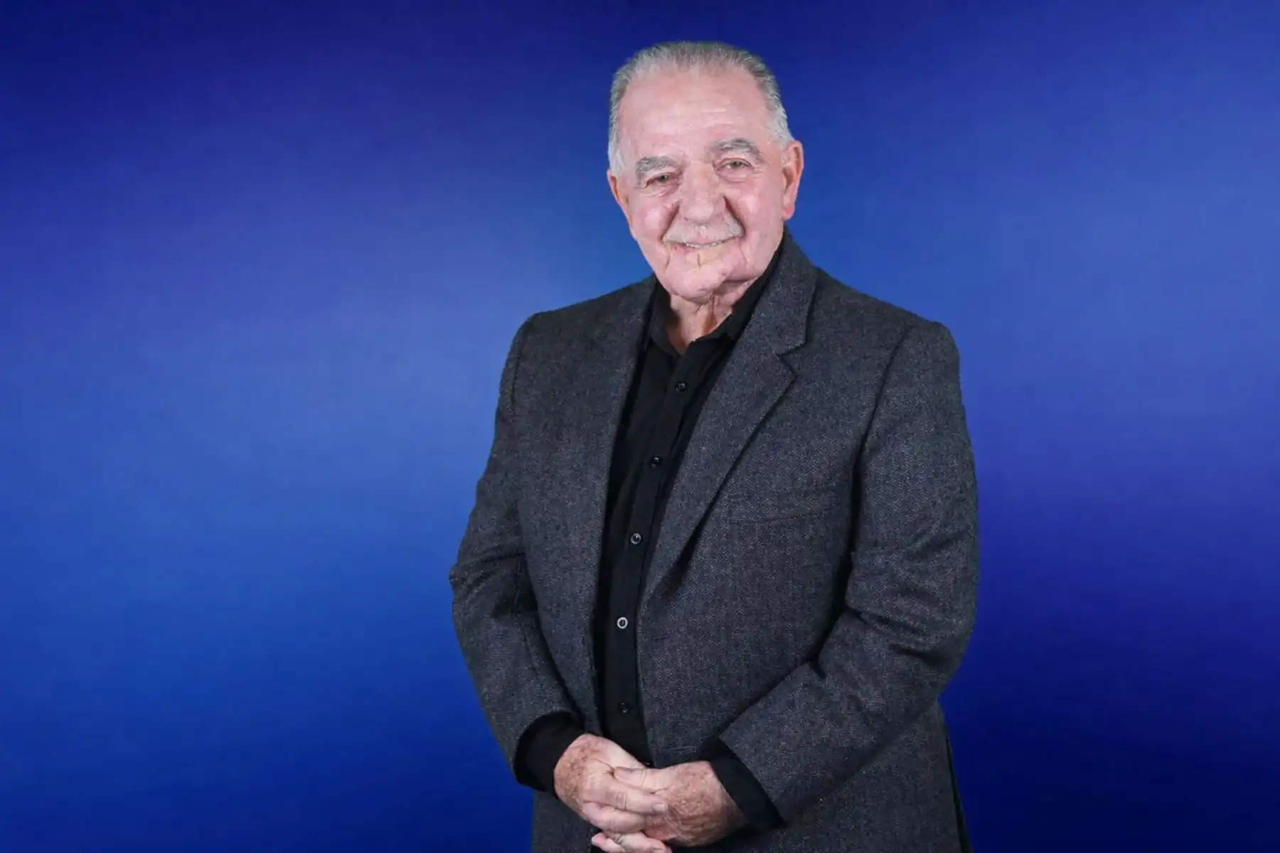 El periodista, profesor universitario y escritor José María Salcedo falleció hoy a los 79 años en la ciudad de Lima, según informaron diversos medios de comunicación.