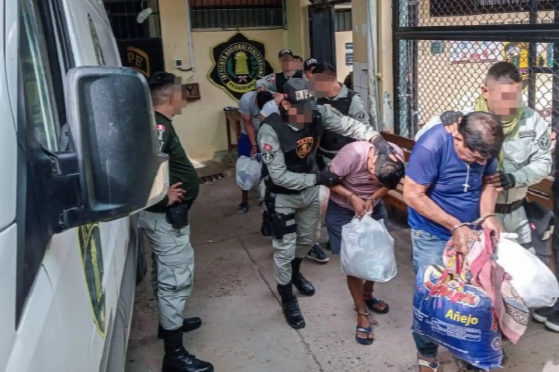 INPE reubica a 72 internos para reducir sobrepoblación en penales de Amazonas y San Martín