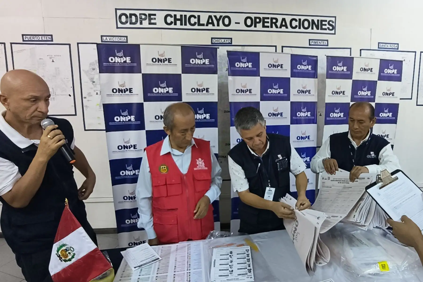 Elecciones 2026: JEE Chiclayo verificó material electoral para garantizar transparencia