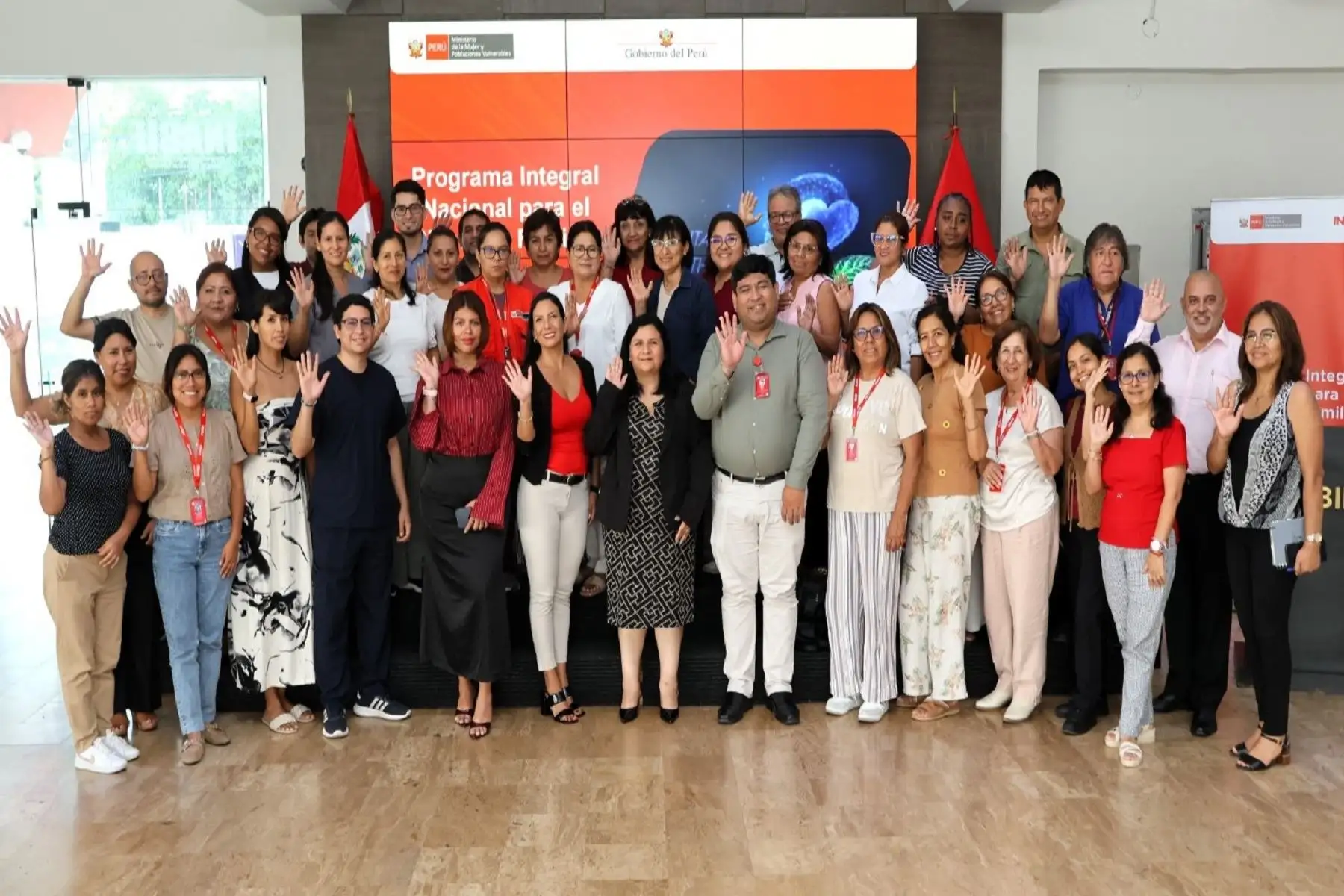 MIMP refuerza estrategias de intervención del equipo de psicólogos del Inabif