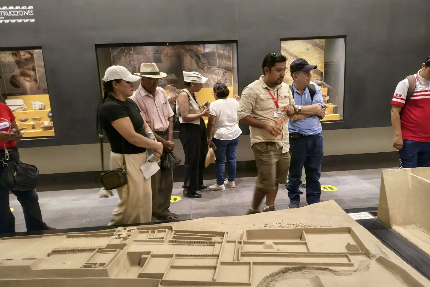 Día del Arqueólogo Peruano: estudiantes viven la arqueología durante visita a Túcume