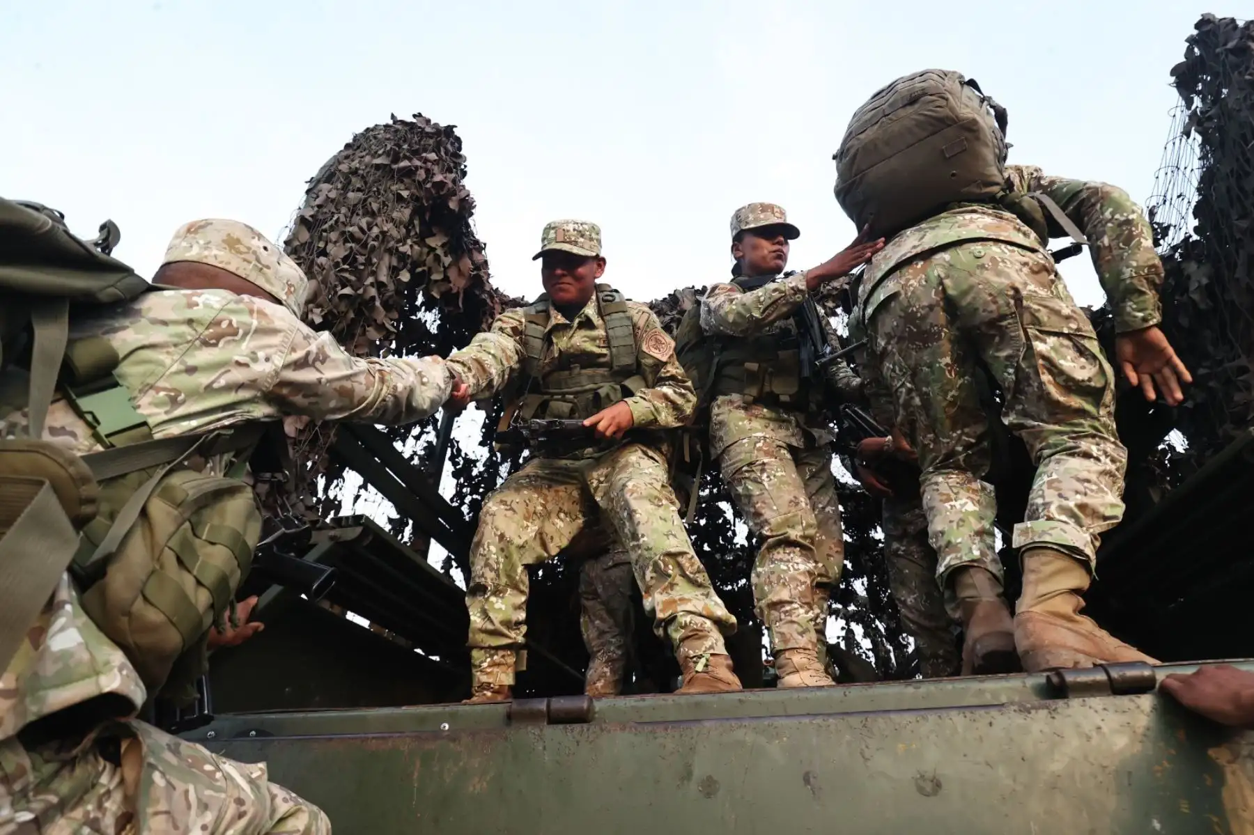 Despliegue de 45 más de mil efectivos de las instituciones castrenses, quienes se desplazarán a las distintas regiones del país como parte de las acciones en el marco de los comicios generales. Foto: ANDINA/ Juan Carlos Guzmán