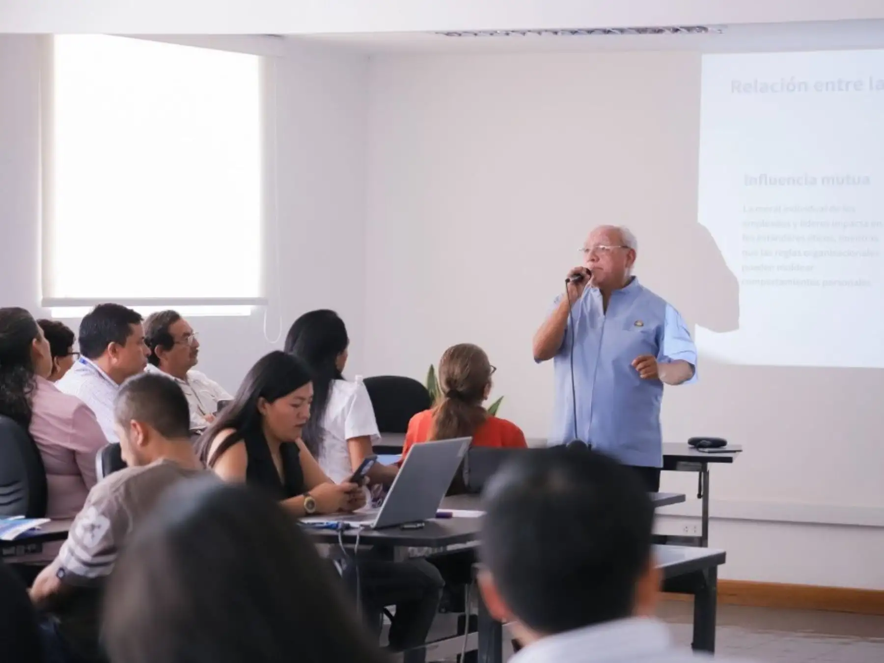 ENSAP proyecta capacitar este año a más de 40 mil profesionales de la salud