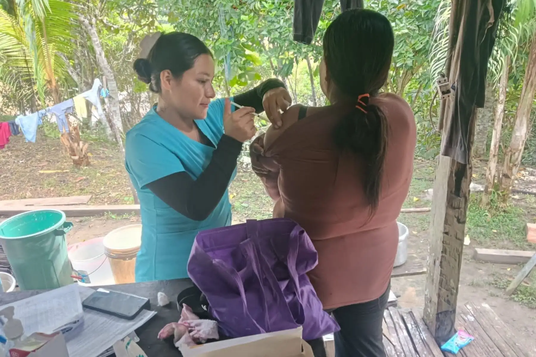 Minsa: más de 54,000 atenciones brindaron brigadas interculturales en Loreto