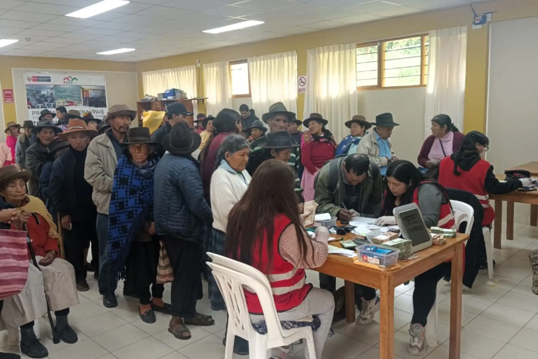 Apurímac: Tambos del programa PAIS funcionan a pesar de apagón en la región