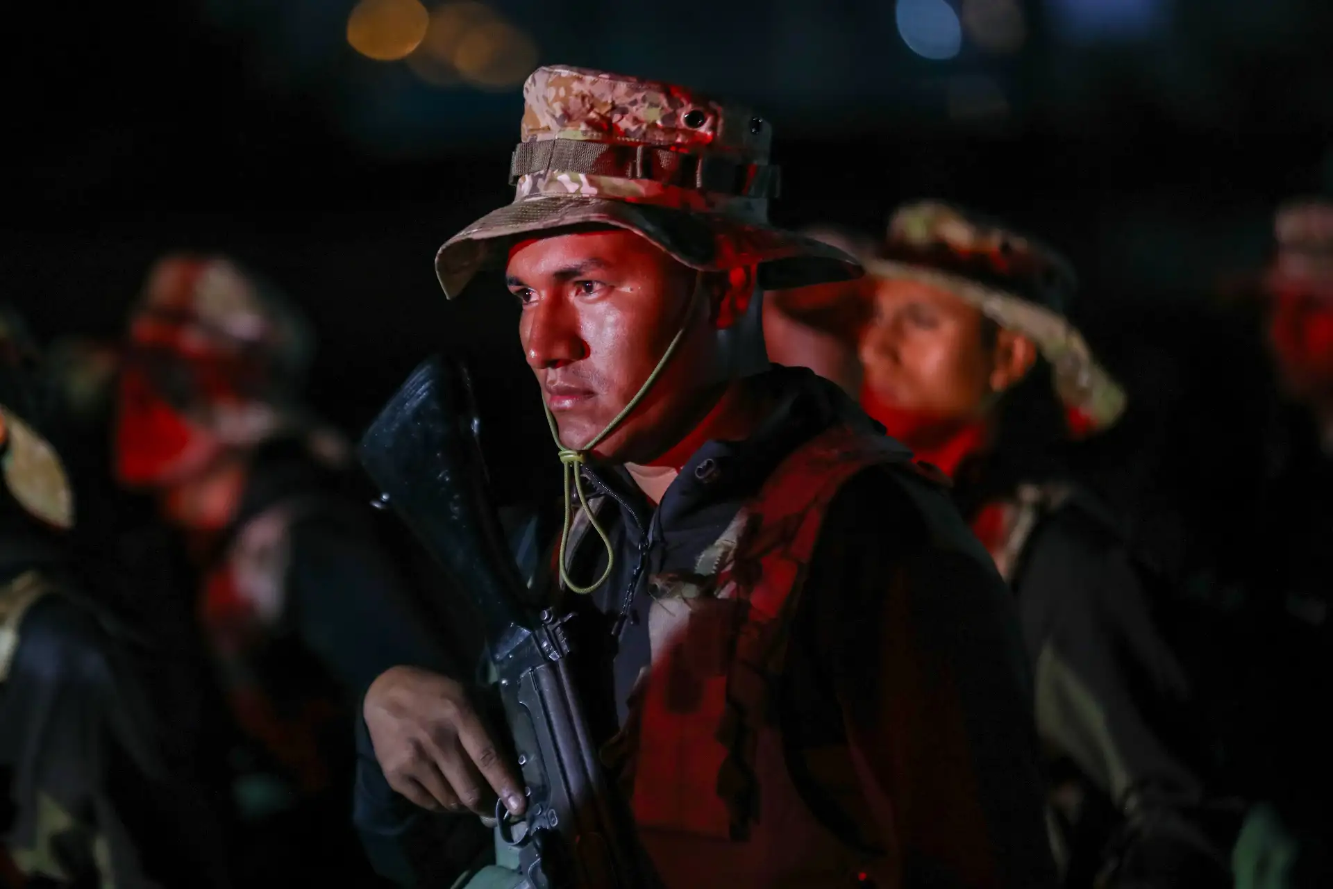 El Comando Conjunto de las Fuerzas Armadas continúa el despliegue de más de 700 efectivos con destino a Tarapoto, región San Martín, como parte de las acciones para garantizar la seguridad de los locales de votación durante las Elecciones Generales 2026.  Foto: ANDINA/Ricardo Cuba