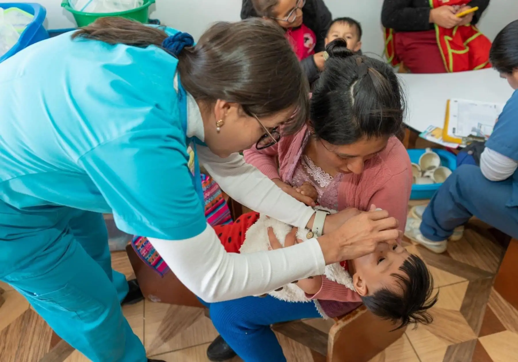 Áncash activa equipo de respuesta rápida y despliega 25 brigadas para prevenir sarampión