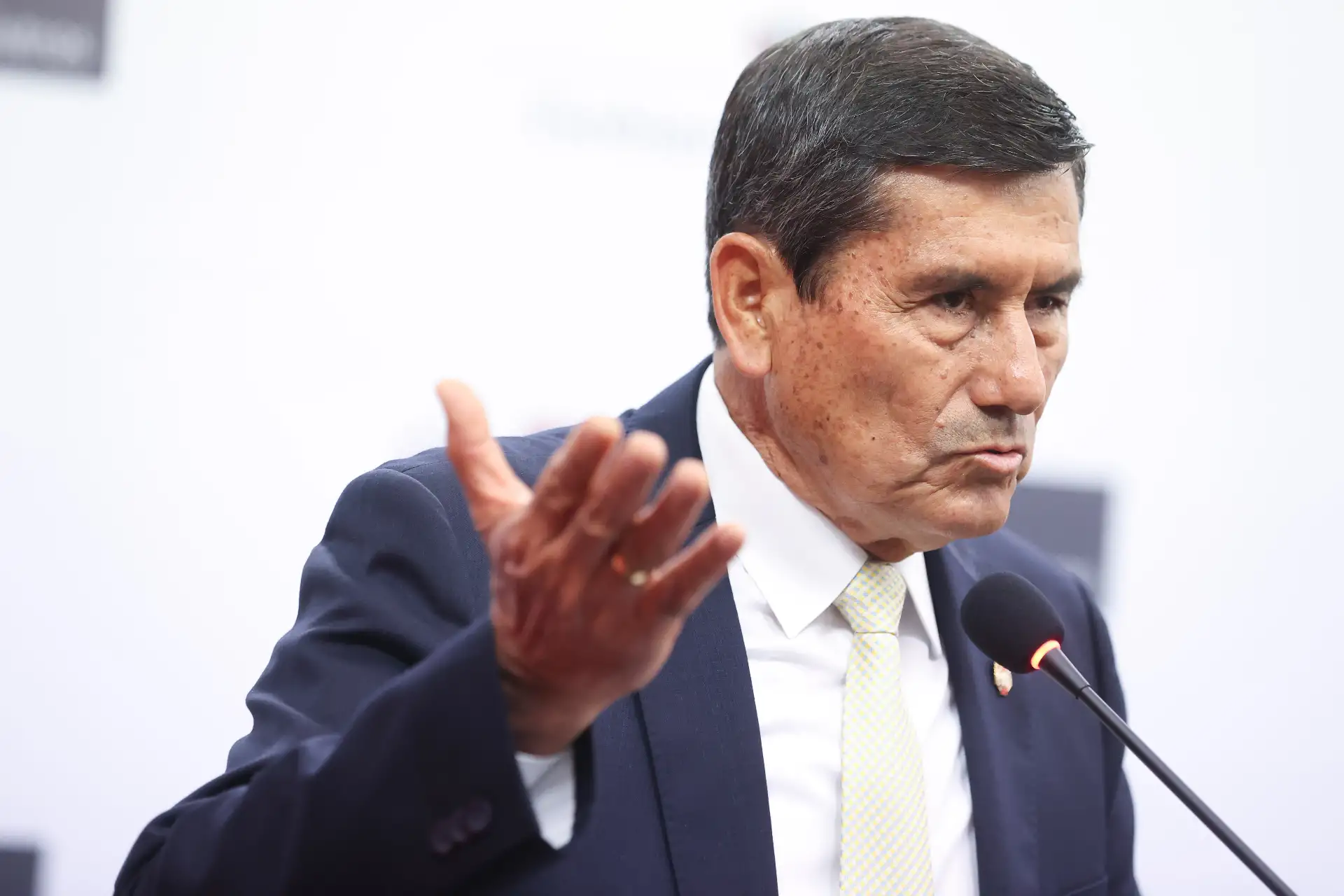 El jefe del Gabinete, Luis Arroyo, intervino durante la jornada de entrega de fondos para acciones de prevención ante desastres. Fotos: ANDINA/Melina Mejía.