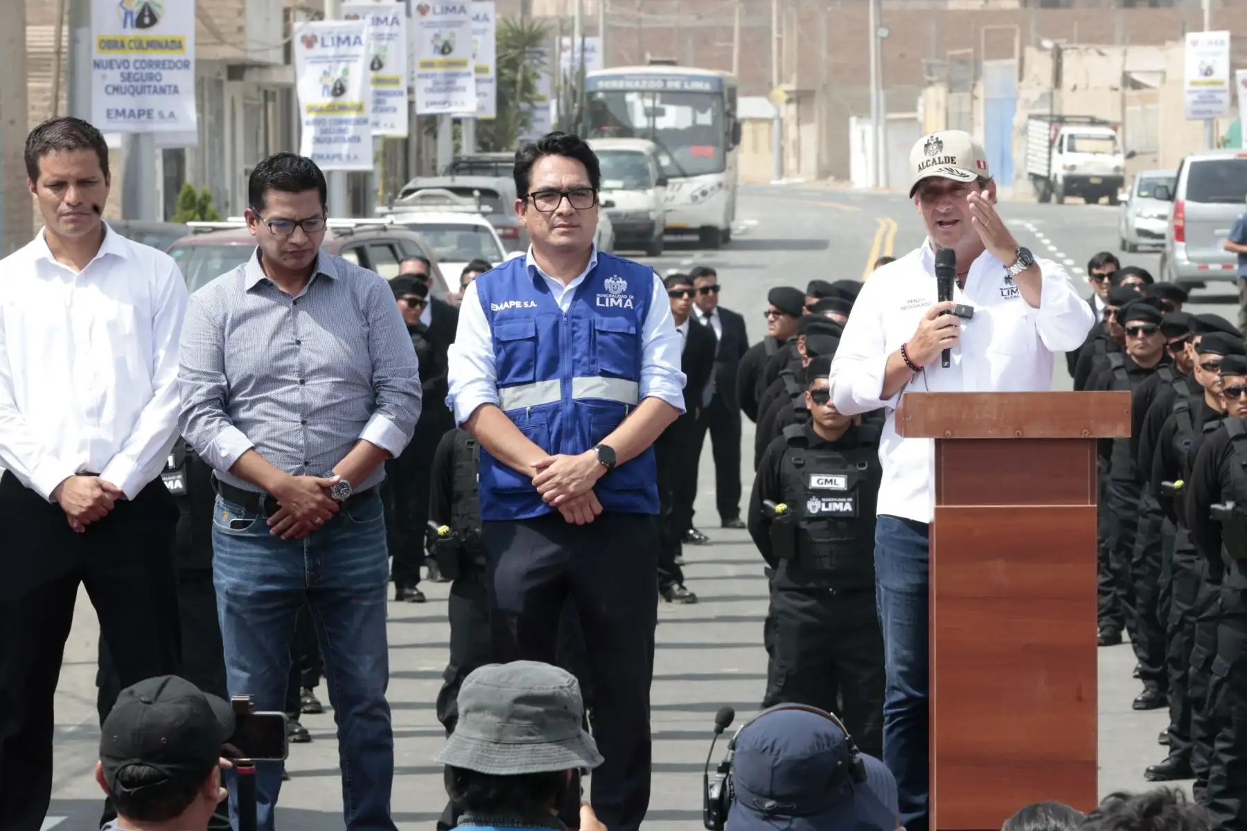 El alcalde Renzo Reggiardo encabezó la entrega del corredor vial seguro en Chuquitanta, orientado a reforzar la seguridad en esta zona de San Martín de Porres. Fotos: ANDINA/Vidal Tarqui.