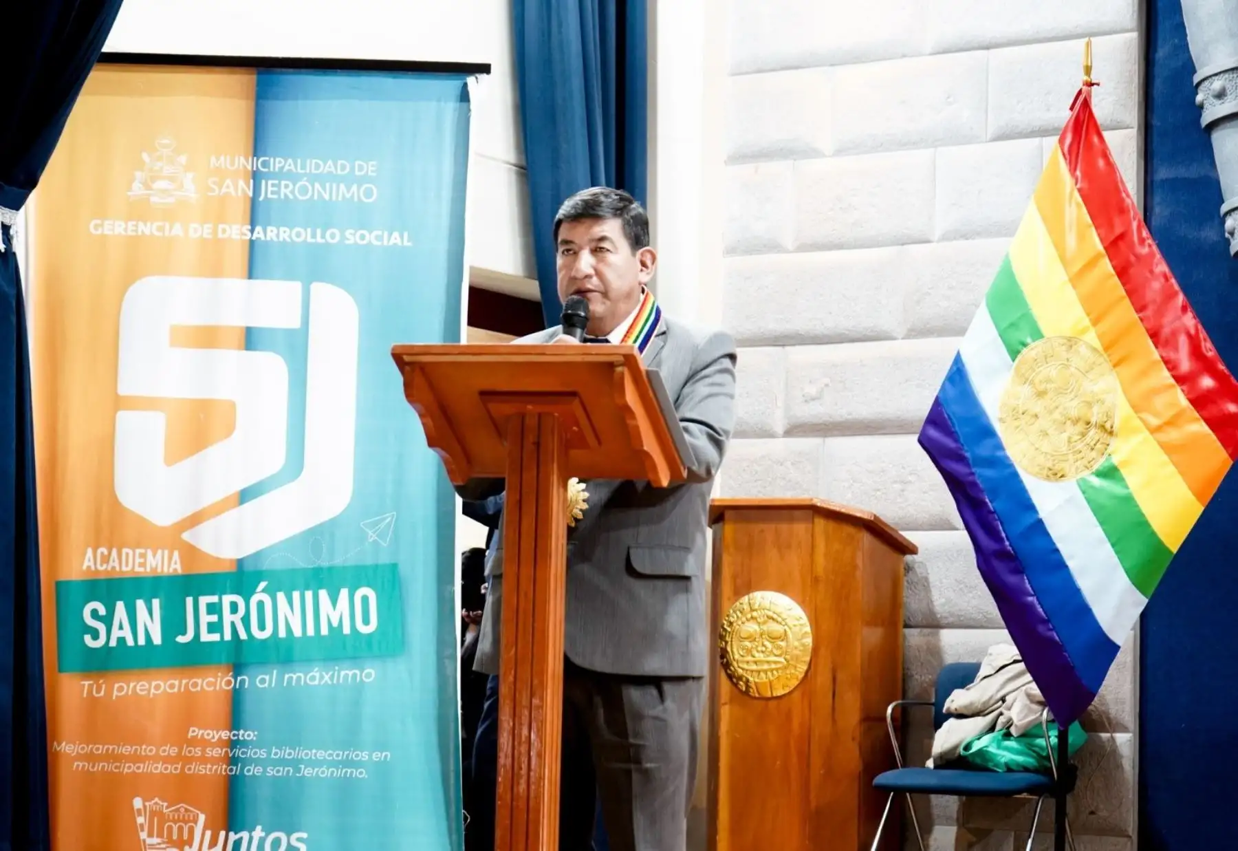Cusco: detienen en estado de ebriedad a alcalde de San Jerónimo, Máximo Rimachi Morales
