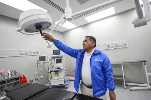 EsSalud fortalecerá atención médica con inversión que supera los S/ 59 millones en equipos de última generación