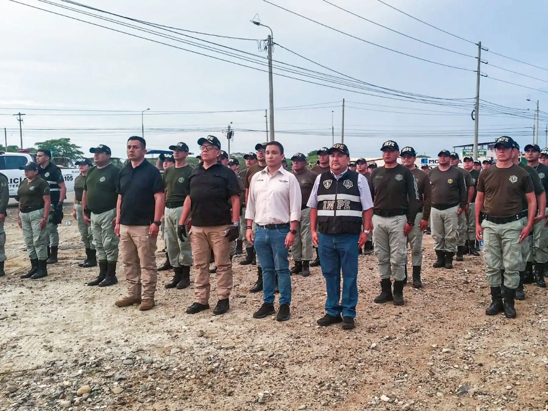 Hallan droga y objetos punzocortantes durante operativo de requisa en el penal de Tumbes