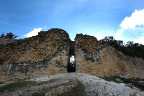 El Monumento Arqueológico de Kuélap vuelve a poner se de moda. El atractivo turístico emblema de Amazonas recibió más de 2,500 turistas durante el último feriado largo por Semana Santa.