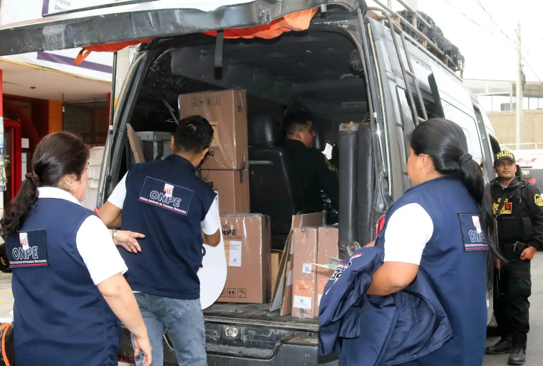 Elecciones Generales: con entrega de material electoral ultiman detalles en Ica y Chincha