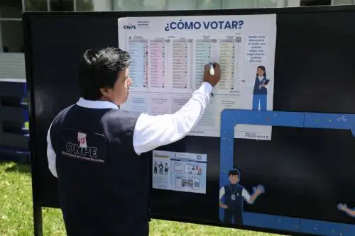 ONPE recomienda verificar datos y forma de voto antes de sufragar. Foto: ANDINA/Difusión