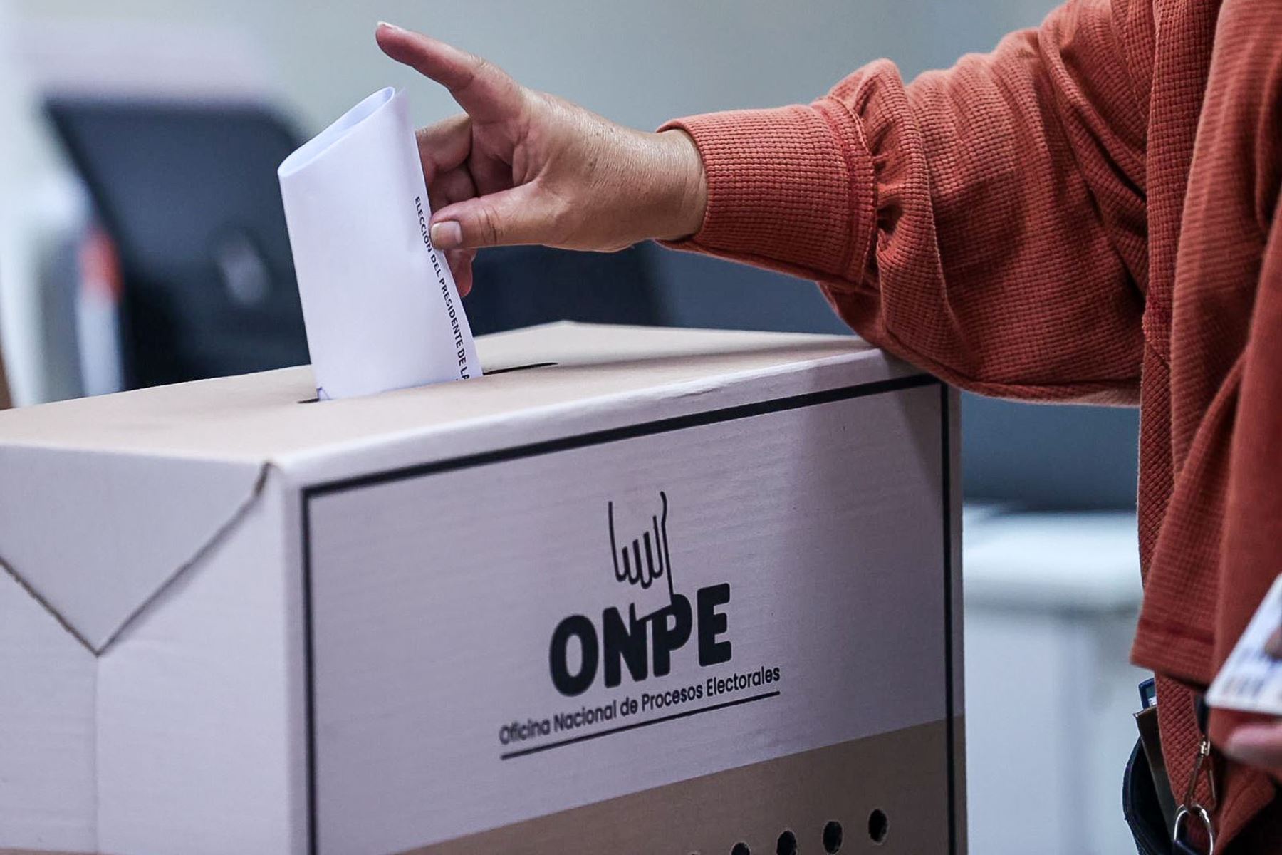 Un total de 27 millones 325 mil 432 votantes en el país y en el extranjero, participan hoy en los comicios generales para elegir al presidente de la República, 60 senadores, 130 diputados y 5 parlamentarios andinos. Foto: ANDINA/Juan Carlos Guzmán