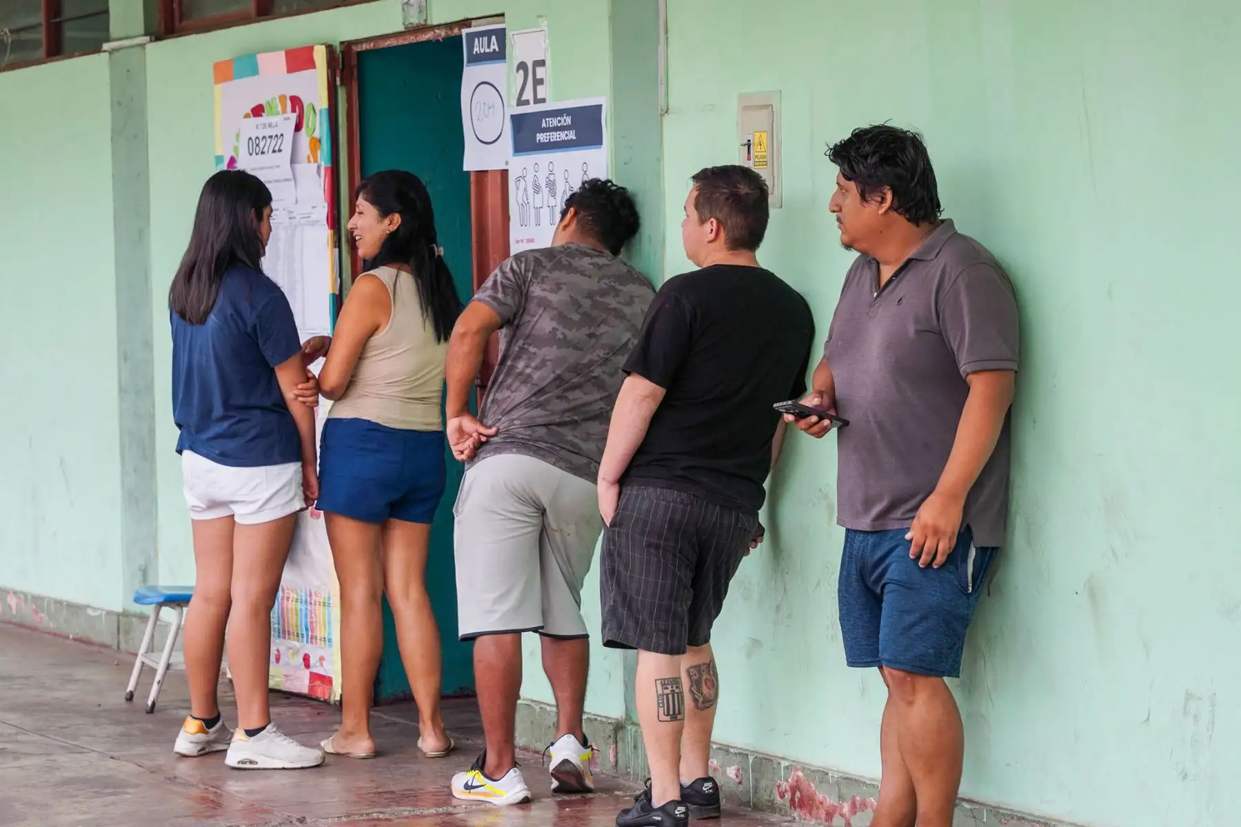 Un total de 27 millones 325 mil 432 votantes en el país y en el extranjero, participan hoy en los comicios generales para elegir al presidente de la República, 60 senadores, 130 diputados y 5 parlamentarios andinos. Foto: ANDINA/Eduardo García