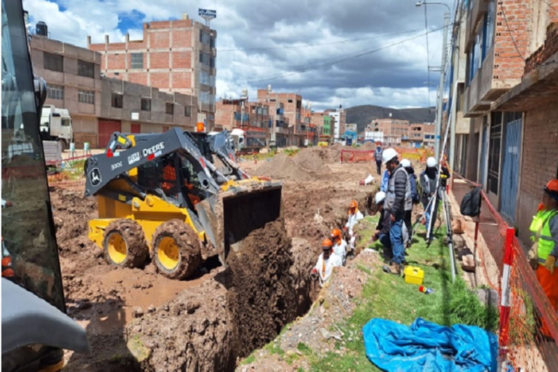 Inician obras en San Pablo y San Paulino dentro de proyecto de saneamiento PIAA Juliaca