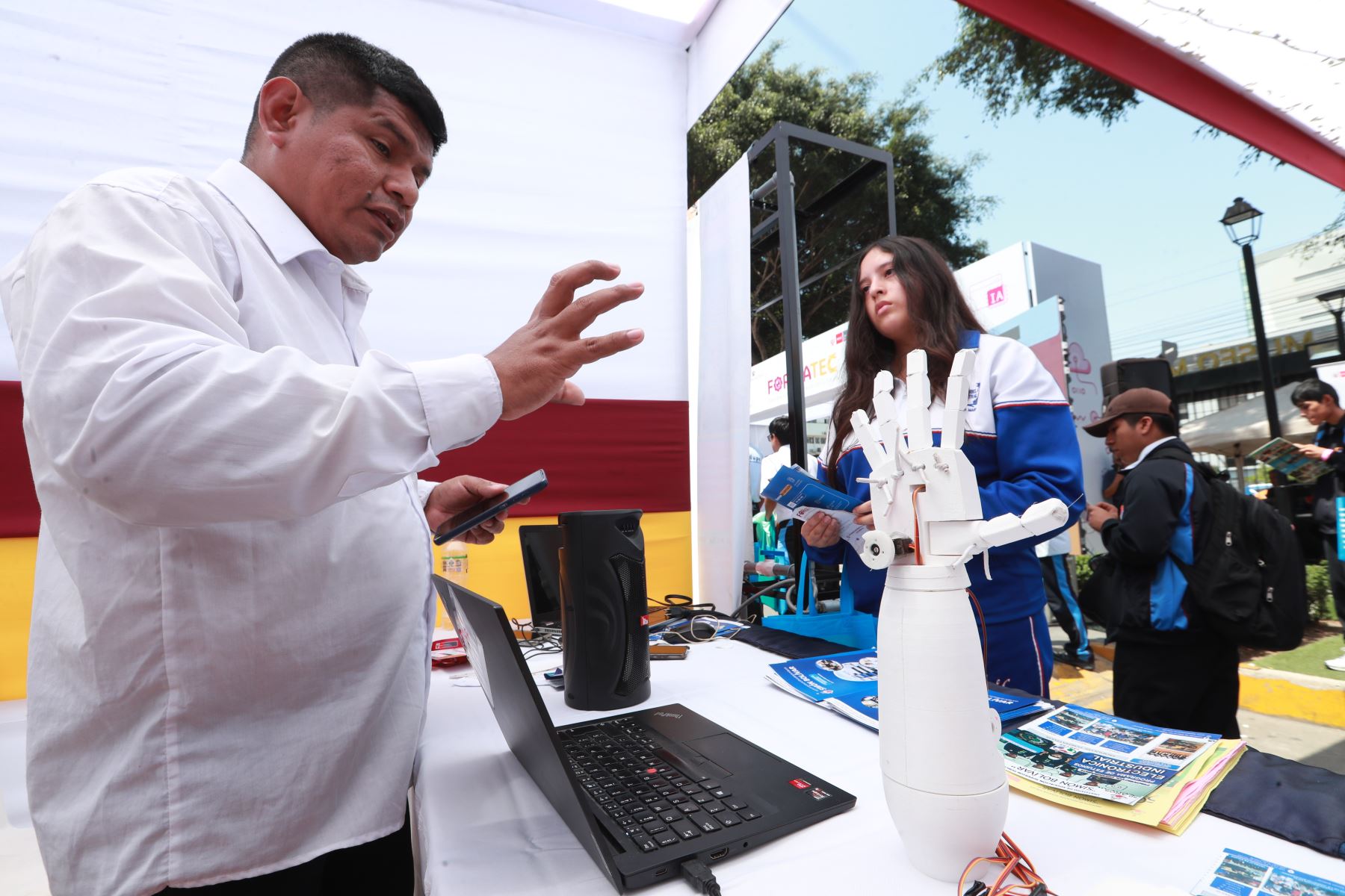 Feria FORMATEC Lima 2026 acerca a los jóvenes a a carreras técnicas con alta demanda laboral.
Foto: ANDINA/Verónica Calderón Zúñiga