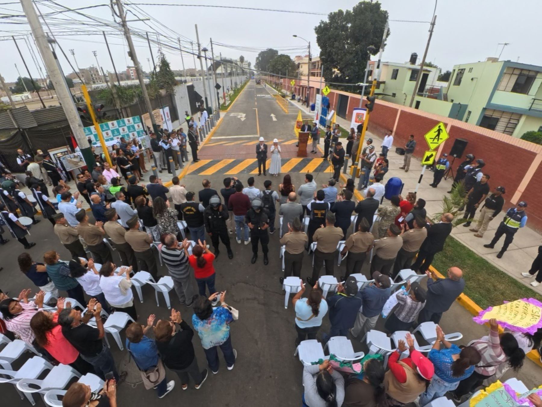 Tras 40 años, remodelan la avenida Edmundo Aguilar Pastor que une Chorrillos y Barranco