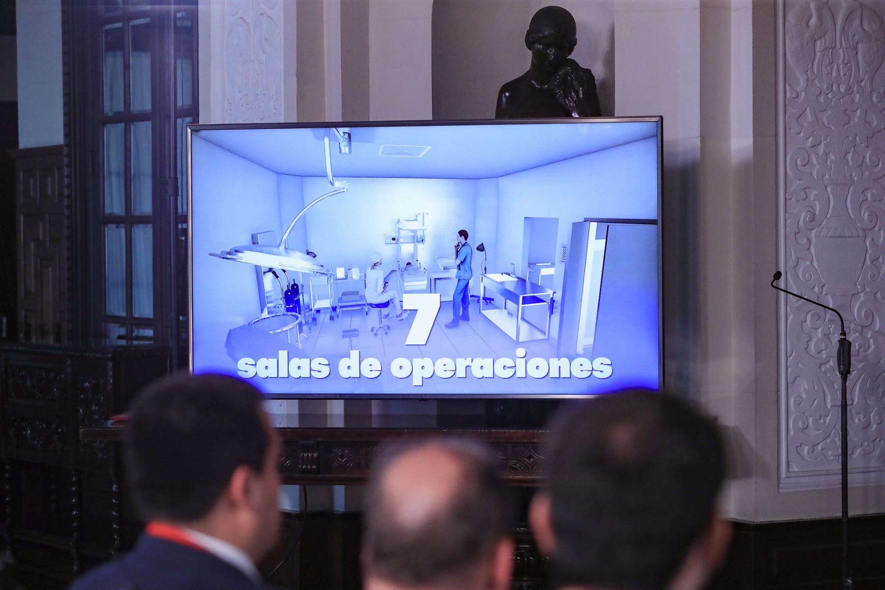 El presidente de la república, José María Balcázar, participó en la suscripción de los contratos para las obras del nuevo Hospital Regional Manuel Núñez Butrón. Este proyecto, ejecutado bajo el enfoque de Gobierno a Gobierno con Francia, representa una inversión histórica que beneficiará a más de 1 millón 300 mil peruanos. Foto: ANDINA/Prensa Presidencia