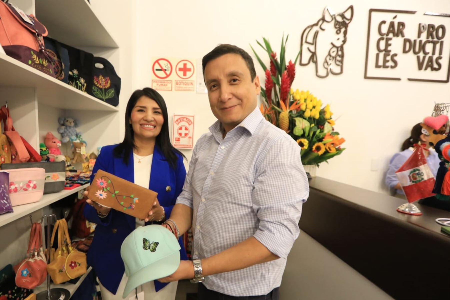 MINJUSDH celebra primer aniversario de tienda de productos penitenciarios desarrollados en programa “Cárceles Productivas”