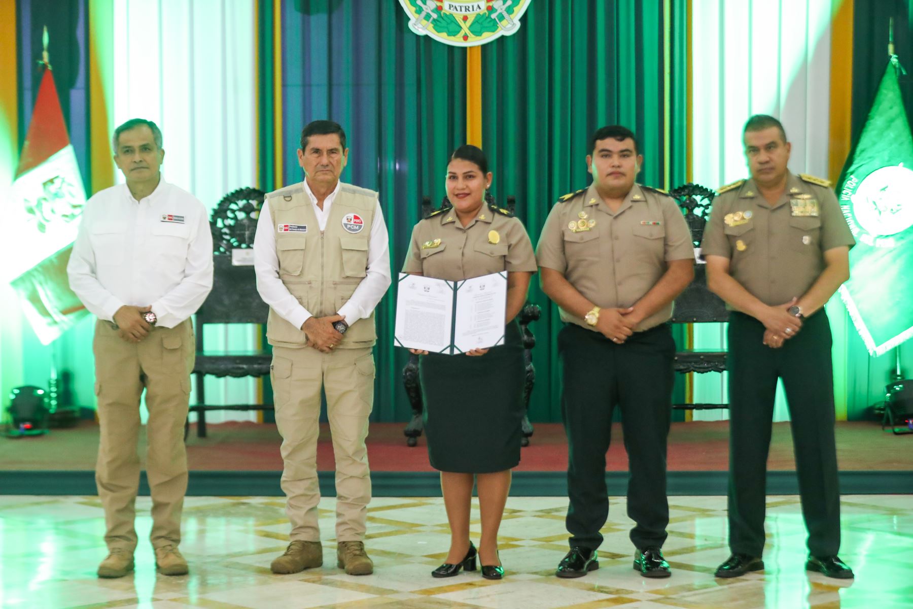 Ceremonia de Ascenso Excepcional al grado inmediato superior por la causal "Acción distinguida" a suboficiales de armas de la policía nacional del Perú Foto: ANDINA/Ricardo Cuba