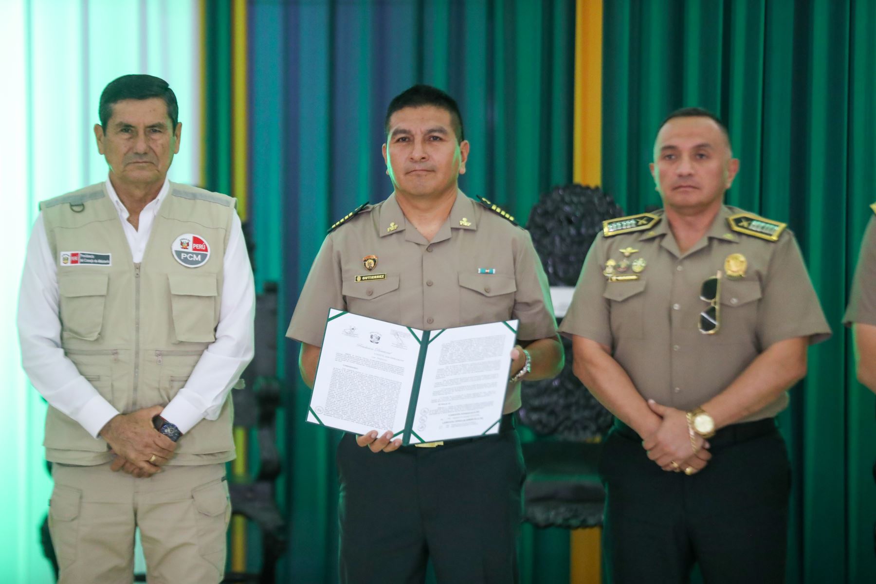 Ceremonia de Ascenso Excepcional al grado inmediato superior por la causal "Acción distinguida" a suboficiales de armas de la policía nacional del Perú Foto: ANDINA/Ricardo Cuba