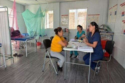 Geresa desarrolla acciones de control larvario, campañas de identificación y eliminación de criaderos de zancudos. Foto: Minsa