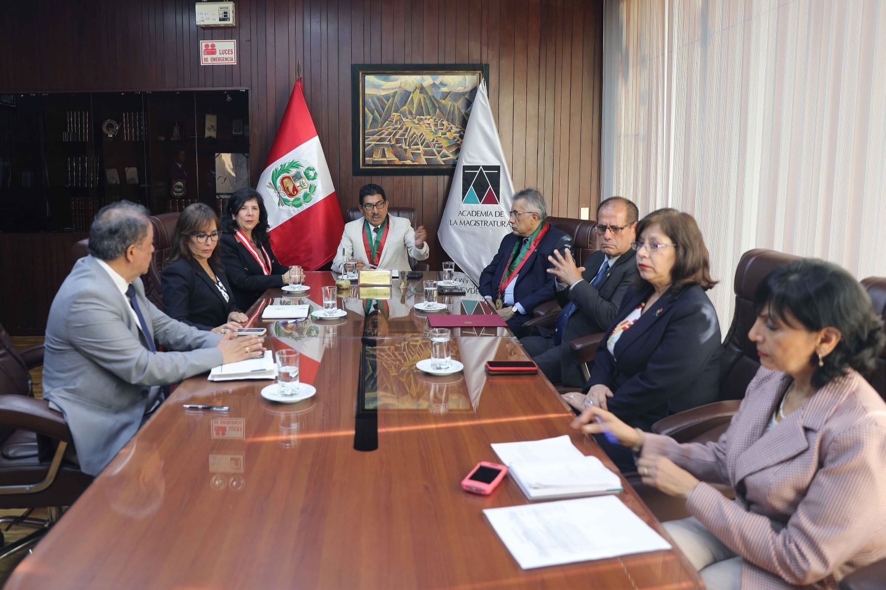 PJ y Academia de la Magistratura coordinan temas para fortalecer el sistema de justicia