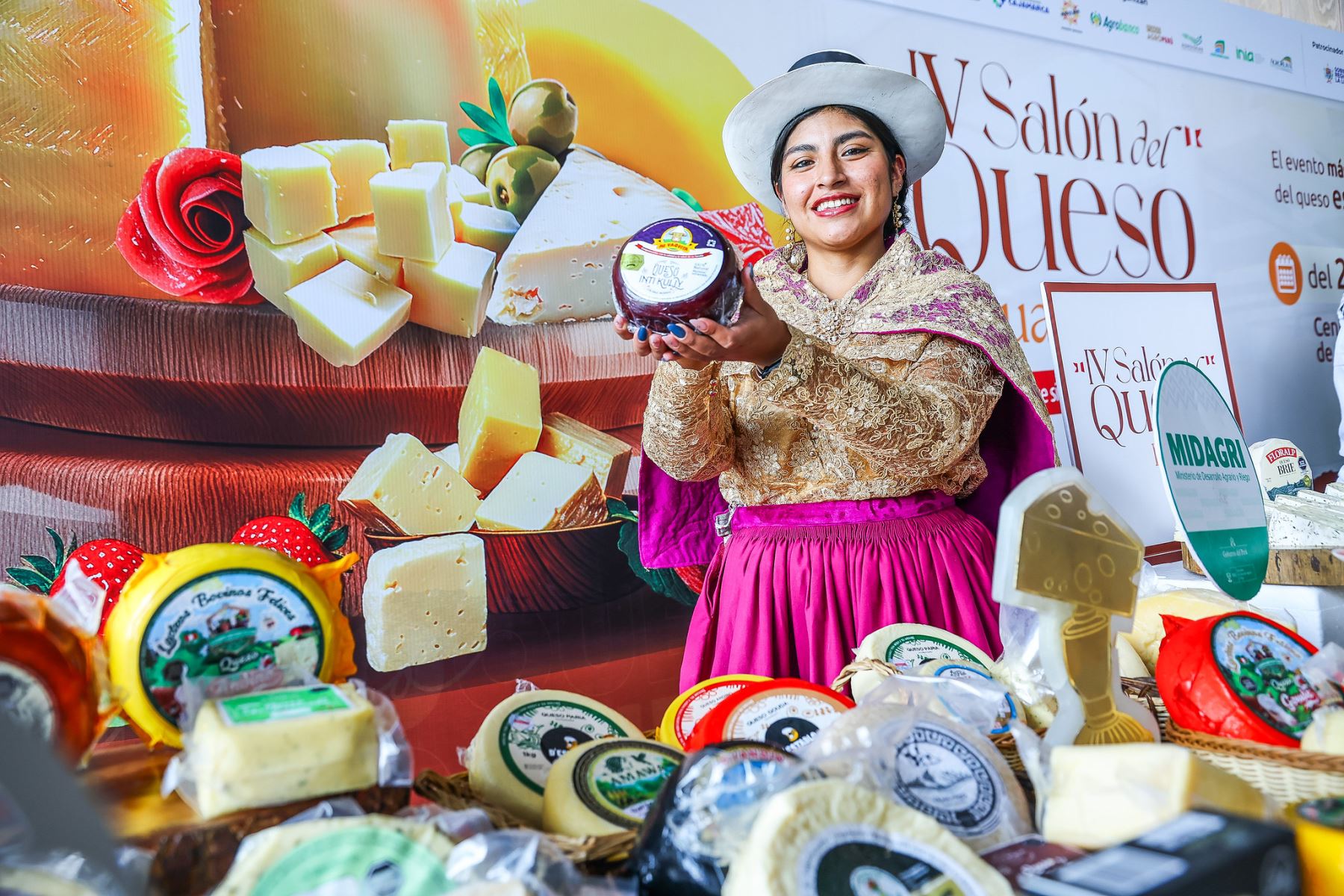 El evento contará con la participación de más de 170 productores y cerca de 200 stands dedicados a la promoción y venta de quesos. Fotos: ANDINA/Difusión.