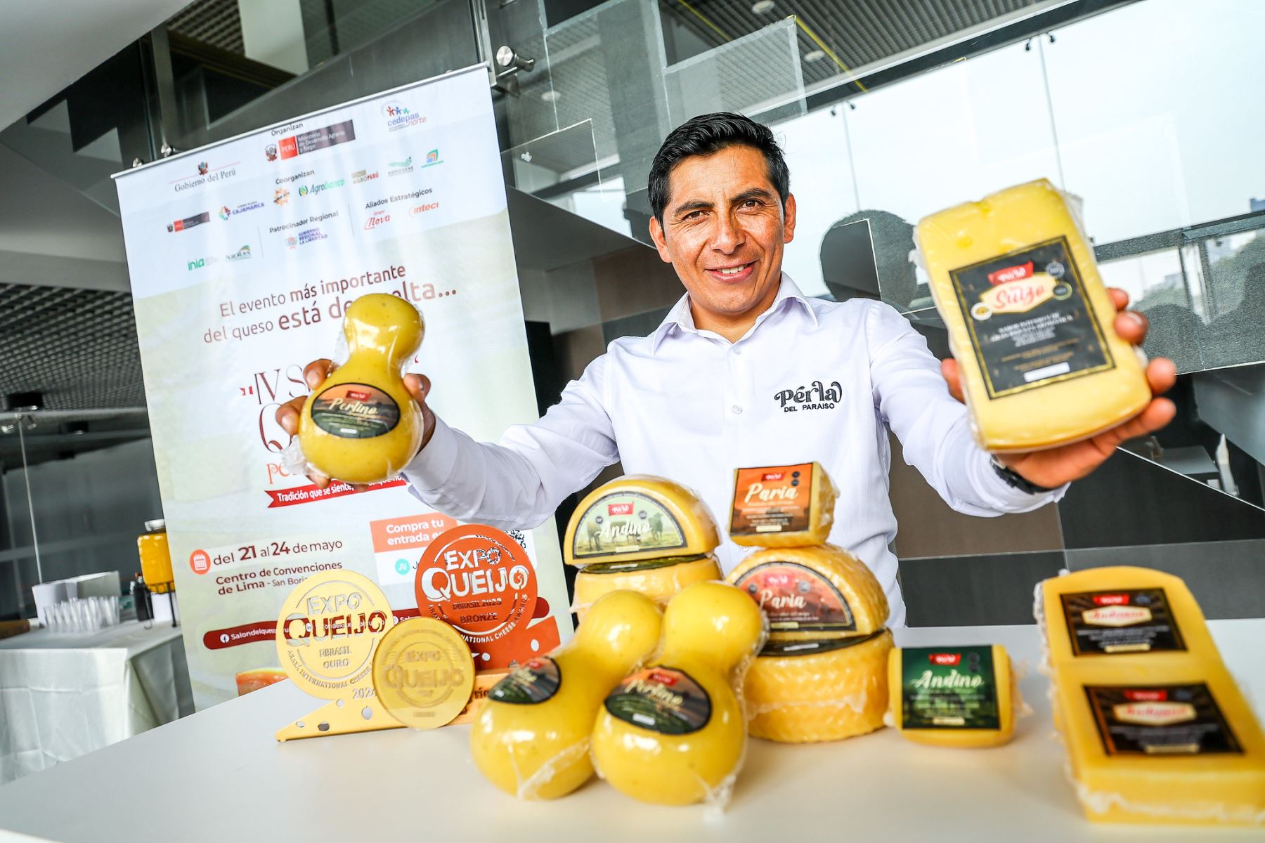 El Ministerio de Desarrollo Agrario y Riego (Midagri) lanzó la cuarta edición del Salón del Queso Peruano 2026, que reunirá a productores de diversas regiones del país para exhibir su oferta quesera. Fotos: ANDINA/Difusión.