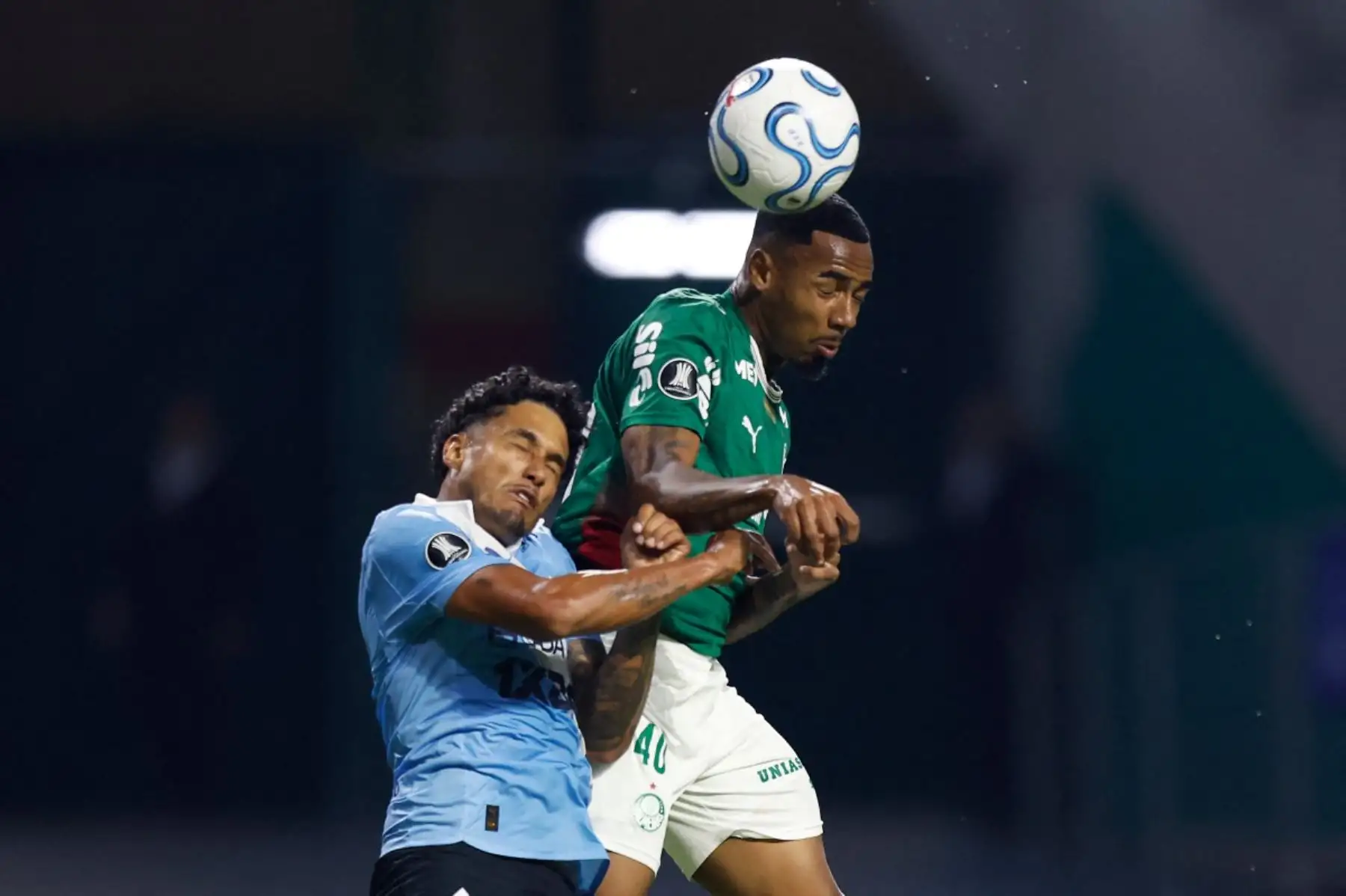 Futbolistas de Sporting Cristal celebraron el empate parcial logrado en el primer tiempo ante el cuadro paulista. Fotos: ANDINA/AFP.