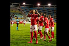 Carlos Garcés celebra el 1-0 de Cienciano sobre Puerto Cabello. Foto: Cienciano/X