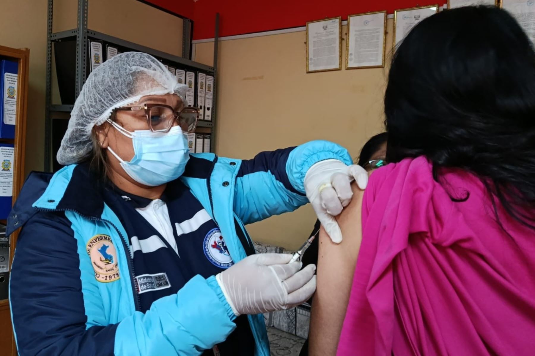 Puno: brigadas realizan barrido casa por casa en Juliaca para detectar casos de sarampión