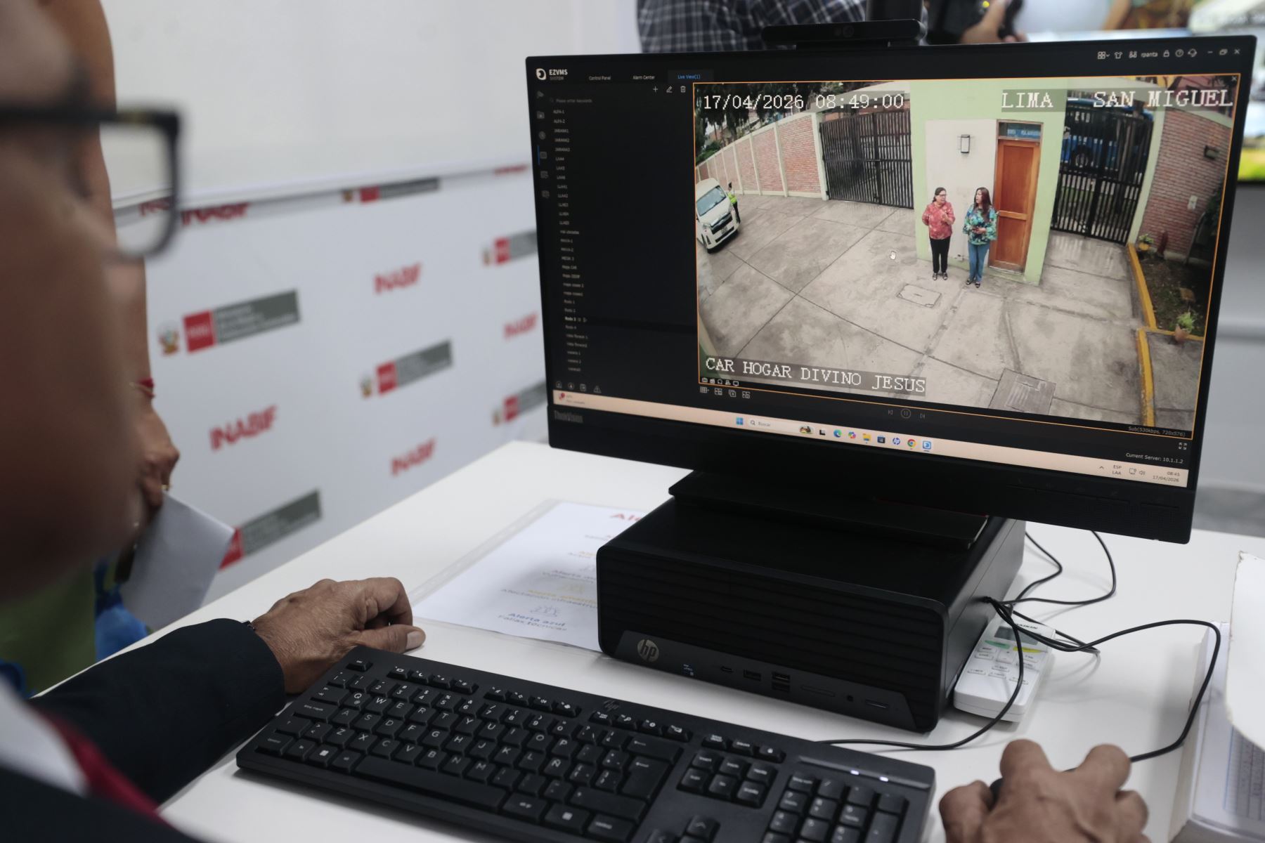 La implementación de esta herramienta tecnológica permitirá reforzar las acciones de prevención, detección temprana y atención oportuna ante situaciones que puedan poner en riesgo la integridad de niñas, niños y adolescentes usuarios de los centros, así como de las demás personas usuarias y del personal que labora en dichos espacios. Foto: ANDINA/Vidal Tarqui