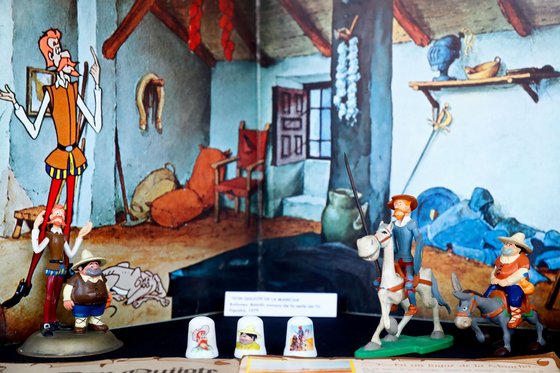 Desde el 9 de abril hasta el 3 de mayo de 2026 se exhibe al público la exposición "Miguel de Cervantes y Don Quijote de la Mancha en el Callao" en el Museo de Historia y Arte del Callao. La exposición es de ingreso libre y está a cargo del historiador Juan Augusto Fernández Valle. Foto: ANDINA/Daniel Bracamonte