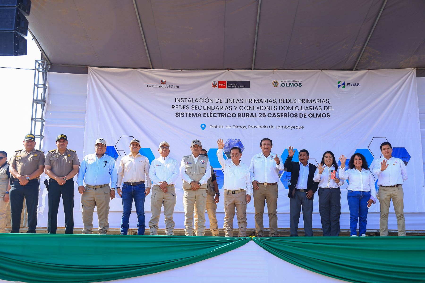 El presidente de la república, José María Balcázar afirmó hoy que la prioridad de su Gobierno es terminar con la brecha en electrificación en los pueblos más olvidados del Perú. Foto: ANDINA/ Prensa Presidencia