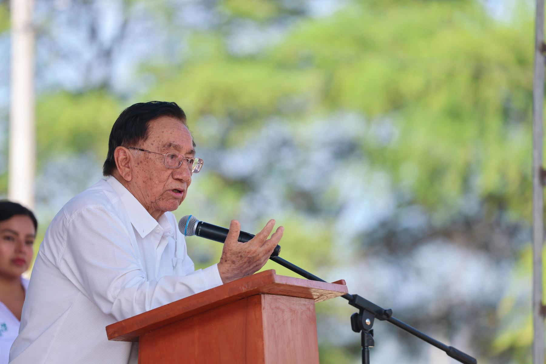 El presidente de la república, José María Balcázar afirmó hoy que la prioridad de su Gobierno es terminar con la brecha en electrificación en los pueblos más olvidados del Perú. Foto: ANDINA/ Prensa Presidencia