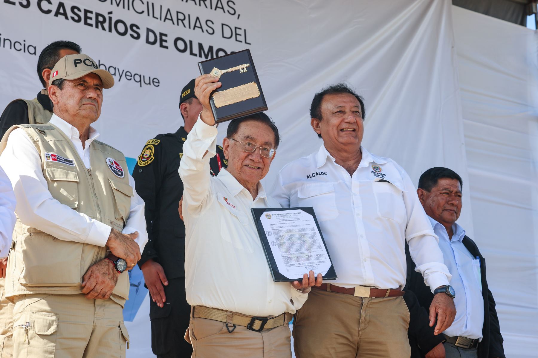 El presidente de la república, José María Balcázar afirmó hoy que la prioridad de su Gobierno es terminar con la brecha en electrificación en los pueblos más olvidados del Perú. Foto: ANDINA/ Prensa Presidencia